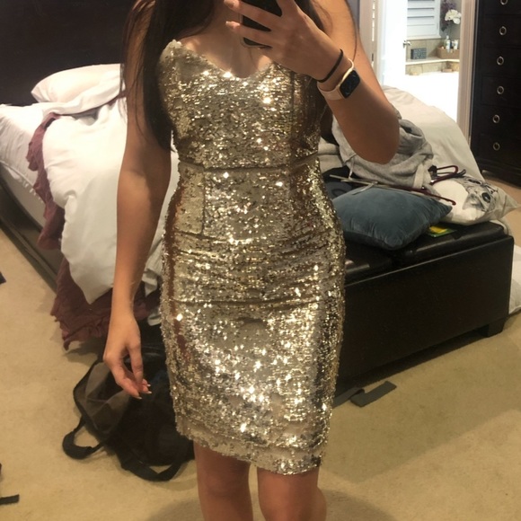 Gorgeous Gold and Tan ASTR the label XS sequin dress - Picture 3 of 6